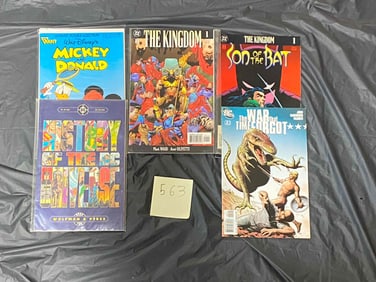 Mix of DC Comic Books +