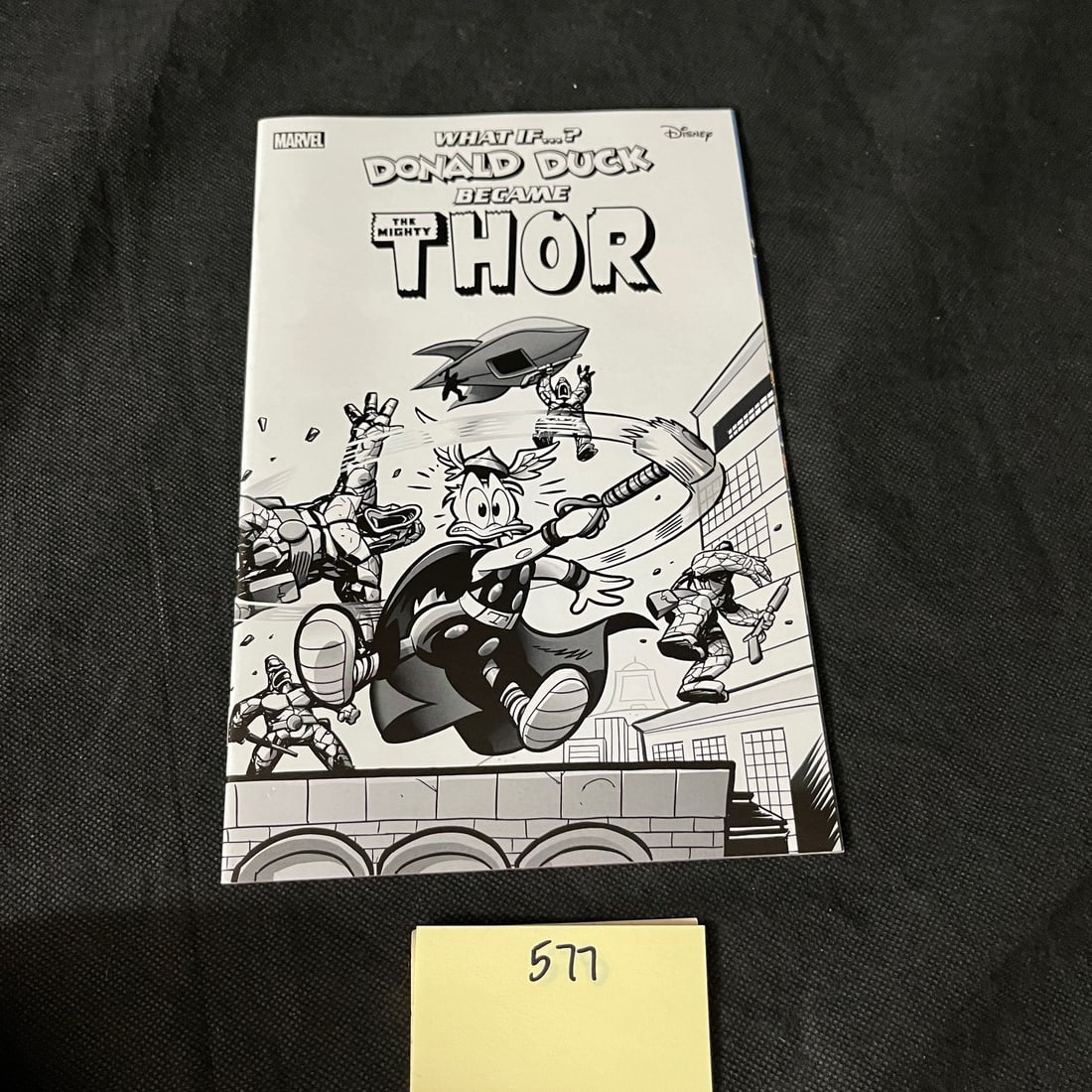 What if Donald Duck Became Thor 1:100 Retail Incentive Variant Cover Marvel Modern Age Comic (1 of 2)