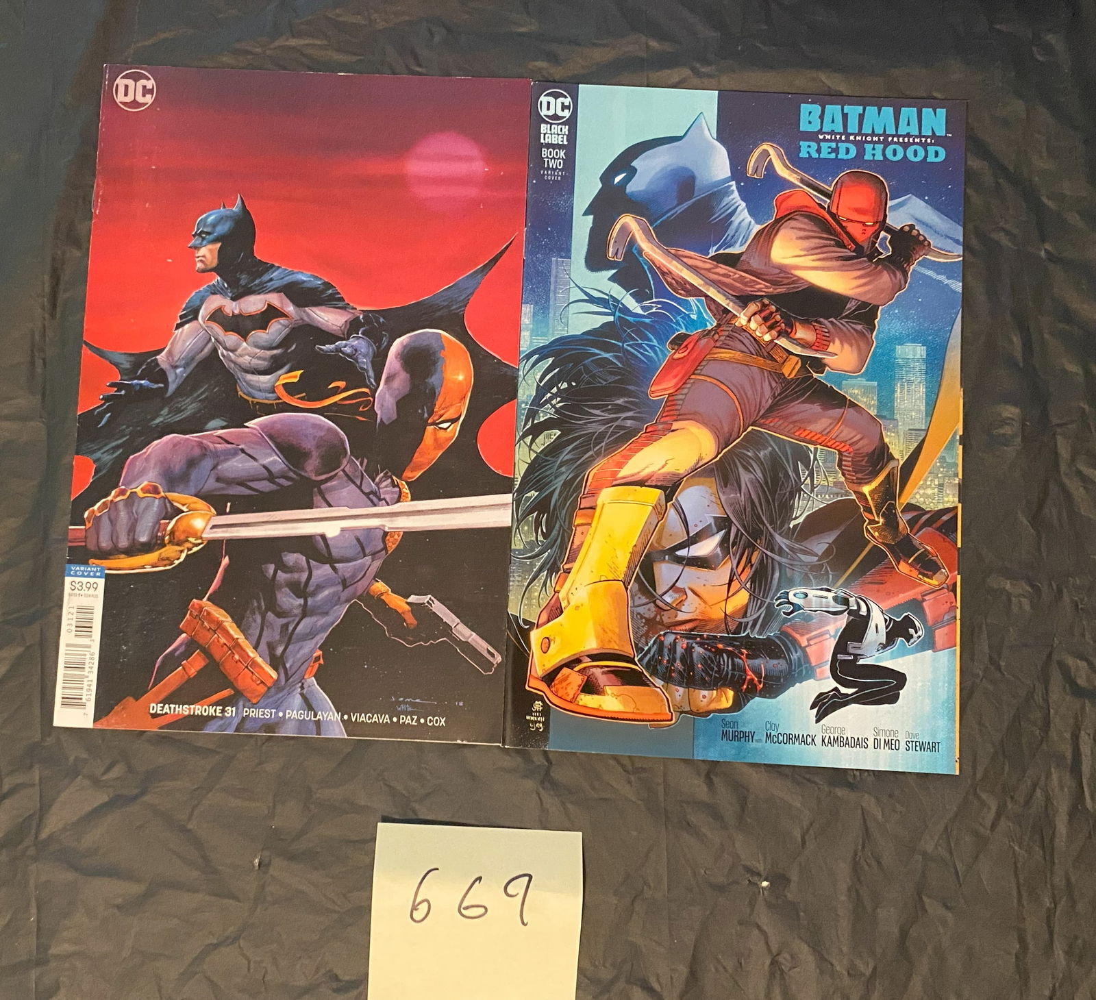 DC Modern Age Comics w/ Deathstroke 31 Variant Cover (1 of 1)