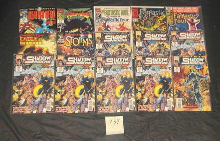 Mix of Marvel Comic Books w/ Fantastic Four & Deadpool