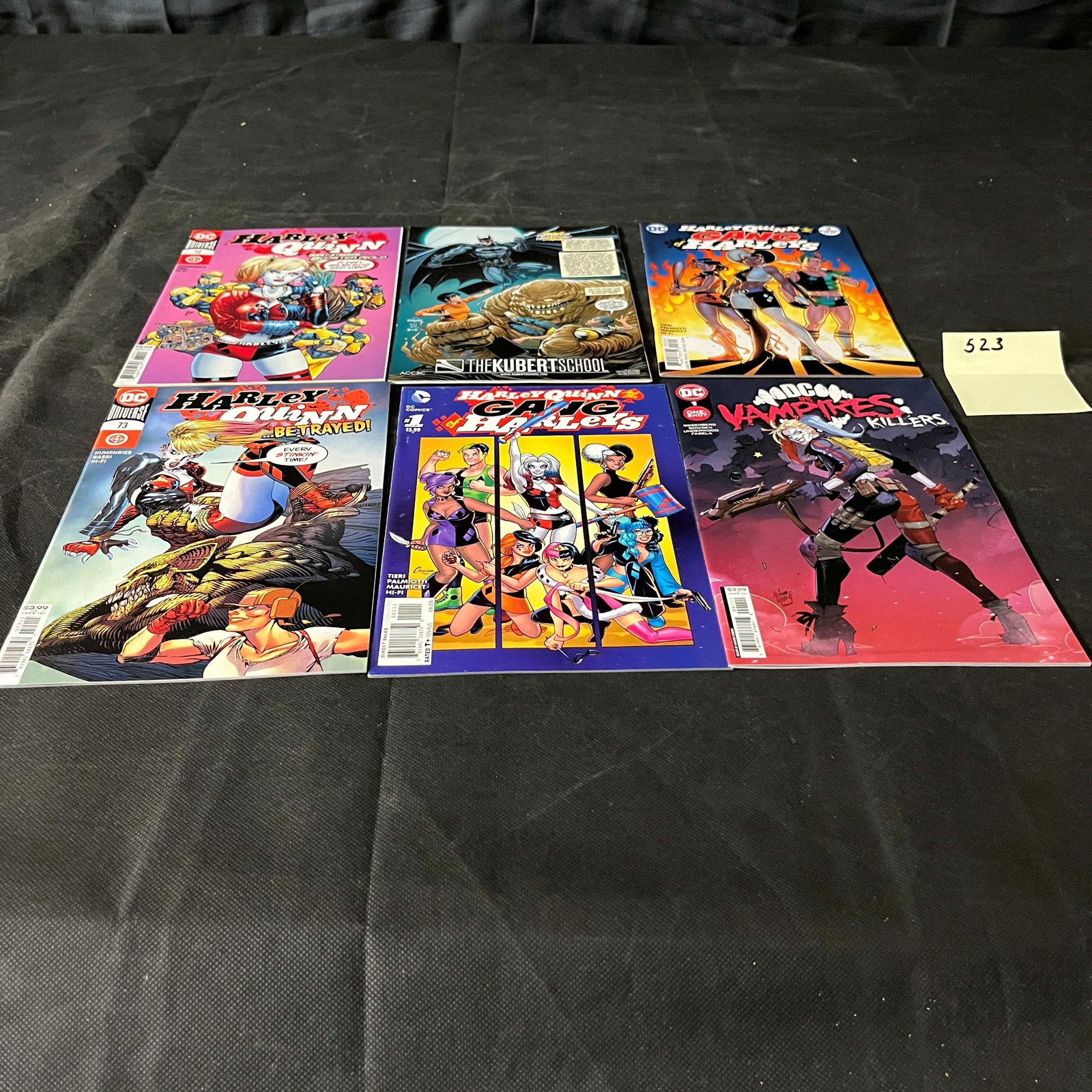 DC Comics Harley Quinn Comic Books (1 of 1)