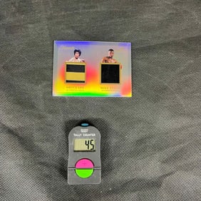 Bruce Lee & Mike Tyson Keepsake Edition Dual Relic Card