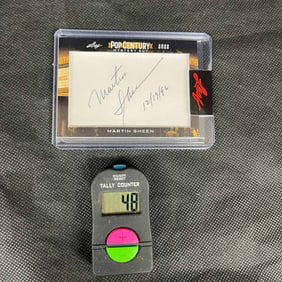 Martin Sheen Signed Cut Leaf Pop Century Insert Card