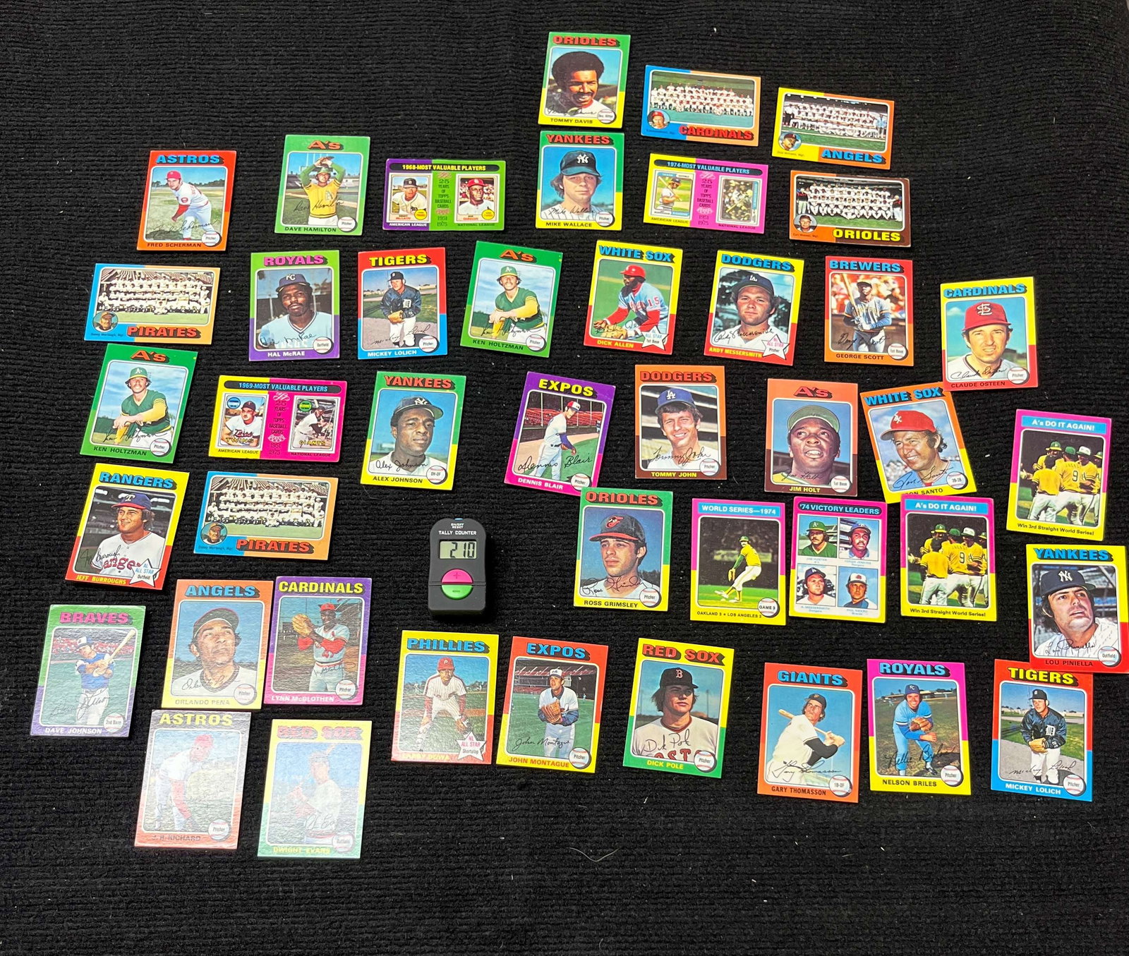 1975 Topps Mini Baseball Card Lot (1 of 1)