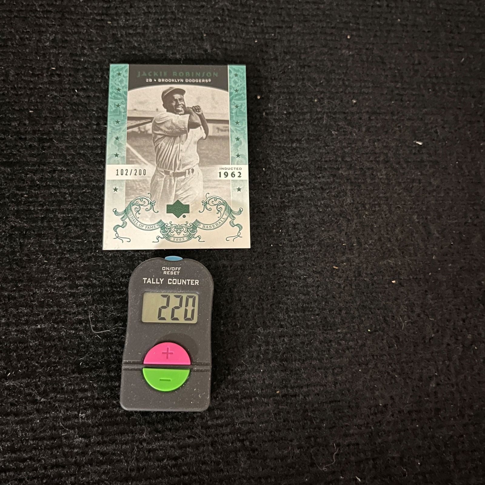 Jackie Robinson 2005 Upper Deck Baseball Card #102/200 (1 of 2)