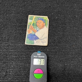 1952 Bowman Gil Hodges Baseball Card