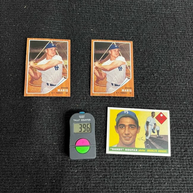 2016 Topps Roger Maris Reprint Card #93/150 +: We ship in-house! We ship internationally. We also offer pick up and we offer a discount for cash payments. Please look at pictures carefully to determine what you believe are the condition of each lo