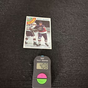 Mike Bossy 1977-78 Topps Hockey Card