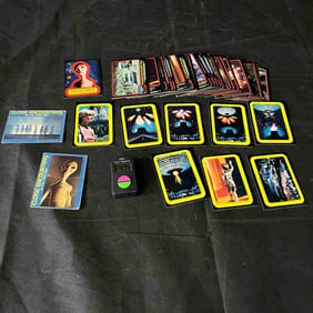 Topps Close Encounters of the Third Kind Cards