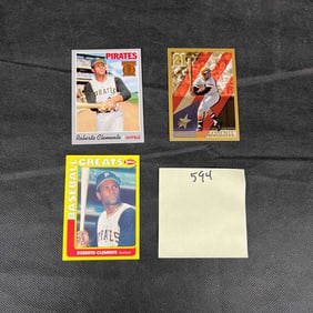 Modern Roberto Clemente Baseball Cards