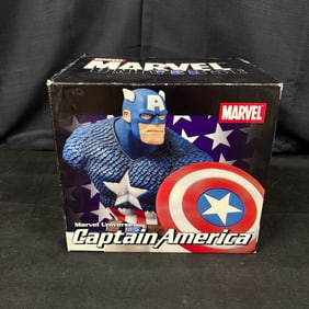 Captain America Marvel Art Asylum Statue NIB