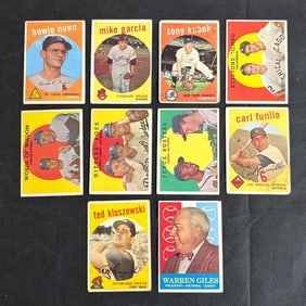 1959 Topps Baseball Card Lot, Aaron Fence Busters