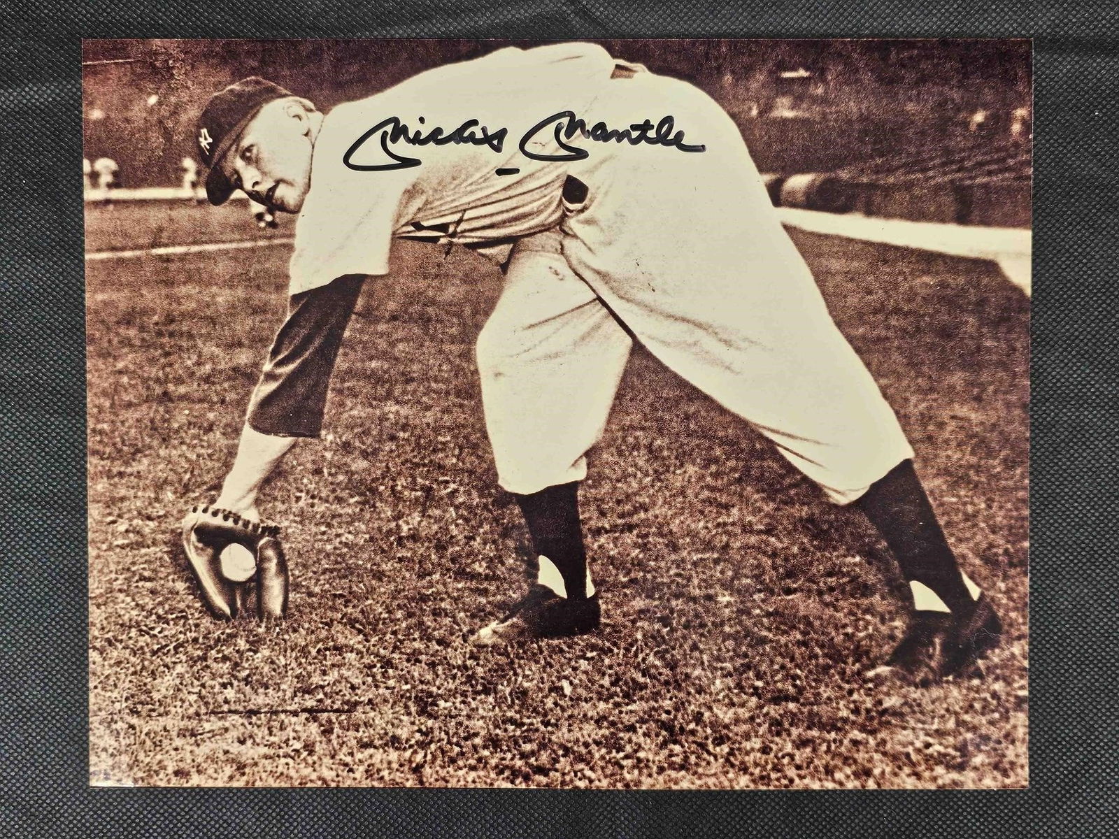 1951 Mickey Mantle Rookie Signed Photo COA (1 of 3)