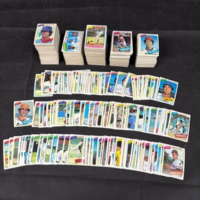 Large lot of 1980 Topps Singles