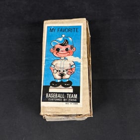 Vintage Baseball Bobble Head Braves