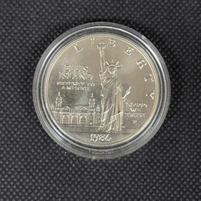 1986 USA Status of Liberty Centennial Dollar