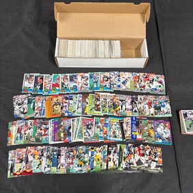 Large lot of 1990s Football Cards, Topps, Proset +