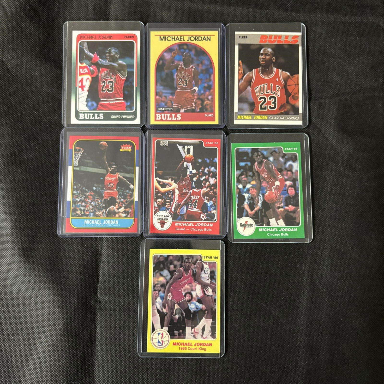 REPRINT Michael Jordan Basketball Cards: THESE ARE REPRINTSWe ship in-house! We ship internationally. We also offer pick up and we offer a discount for cash payments. Please look at pictures carefully to determine what you believe are the co