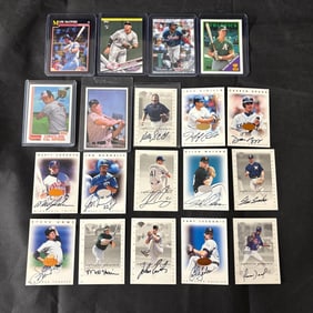 Large Autographed Baseball Card Lot +