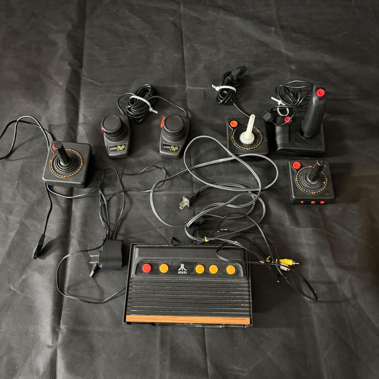 Atari Flashback Video Game Console (1 of 7)