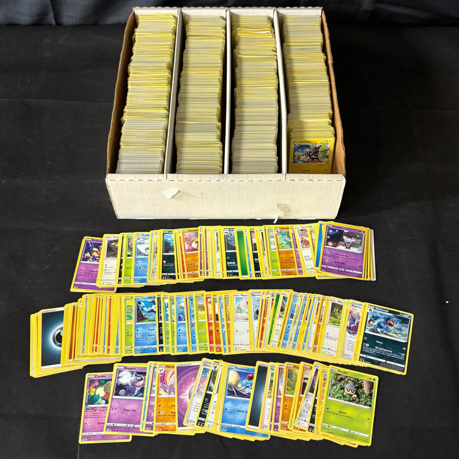 Sword & Shield - Sun & Moon Bulk Pokemon Card Lot (1 of 6)