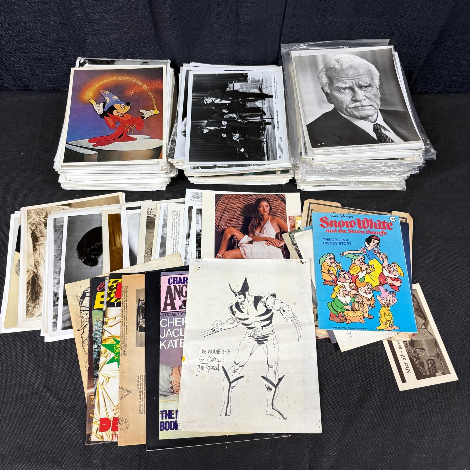 Short Box lot of Press Photos, Stills, and More: Includes Press Photos and stills from classic Hollywood films and more. We ship in-house! We ship internationally. We also offer pick up and we offer a discount for cash payments. Please look at pictu