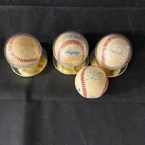 Blue Jays Multi Signed Team Baseballs, No COA