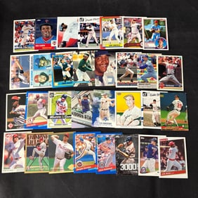 Mix of Hall of Famer Baseball Player Sport Cards