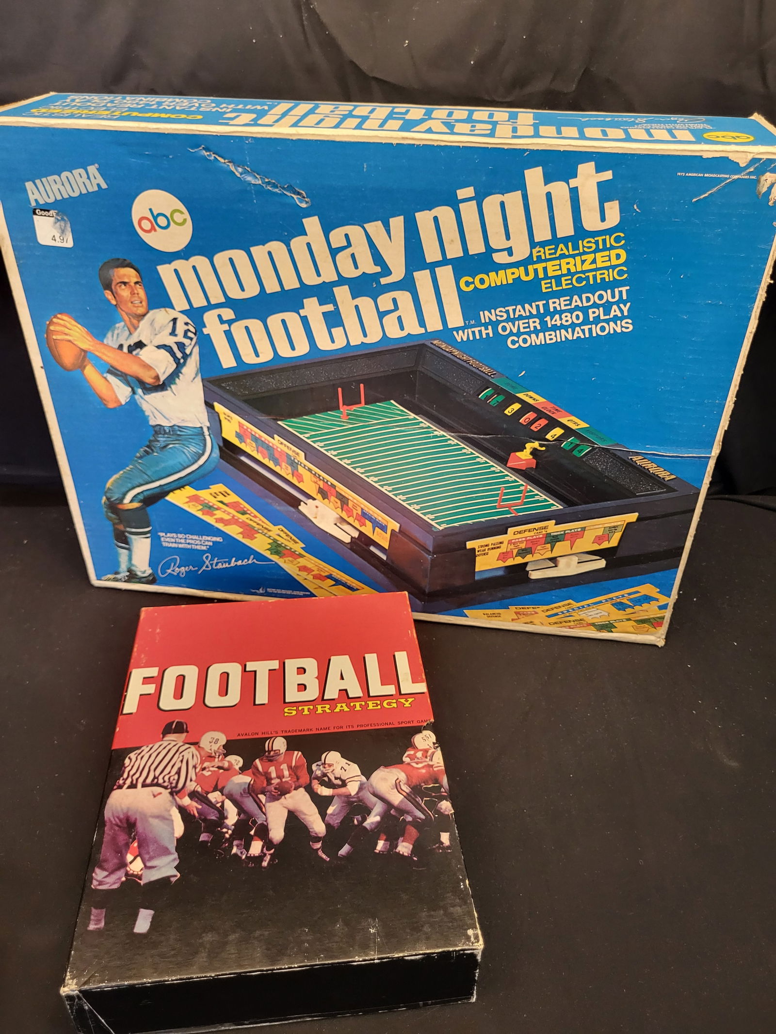 I00336 Two Vintage American Football Board Games Including Aurora ABC Monday Night Football and (1 of 3)