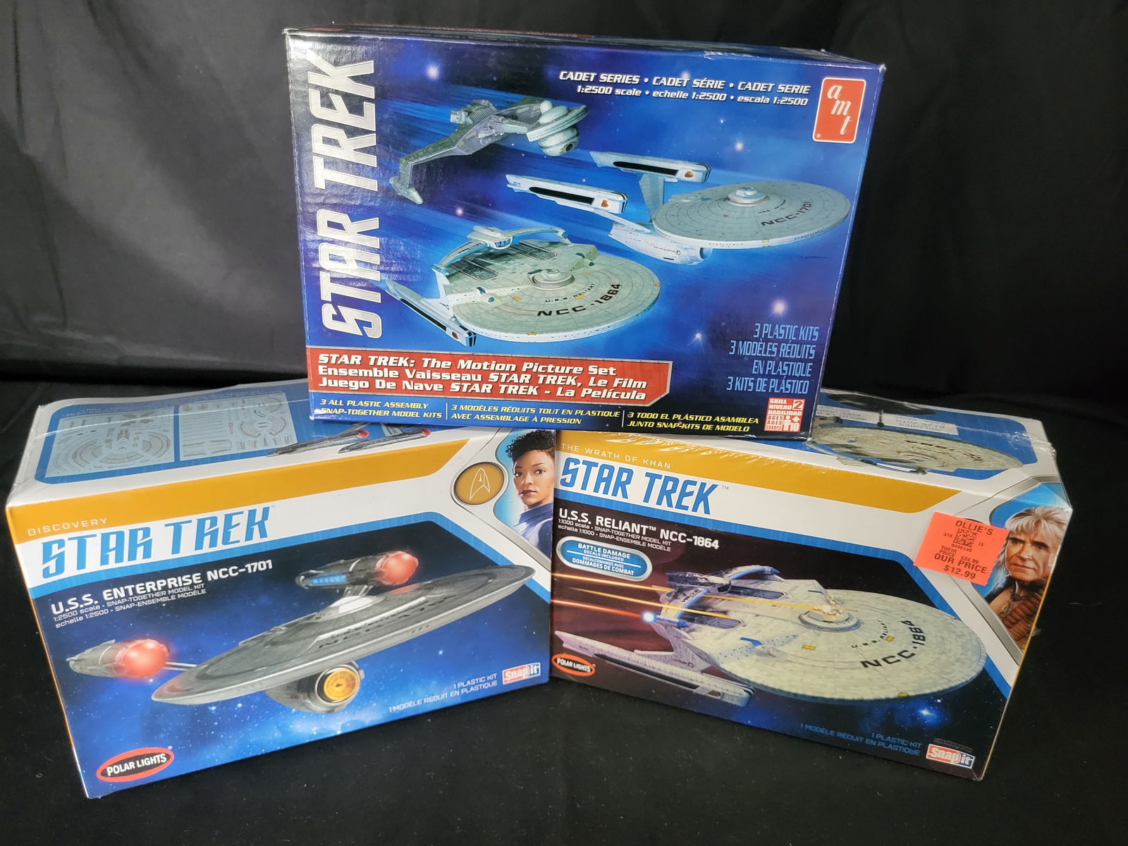 I00191 A Trio of Star Trek Plastic Model Kits Including AMT Cadet Series and Polar Lights Snap Kits (1 of 2)