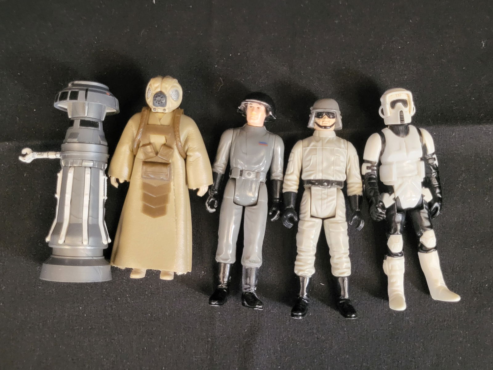 I00322 A Collection of Vintage Kenner Star Wars Action Figures (1 of 2)