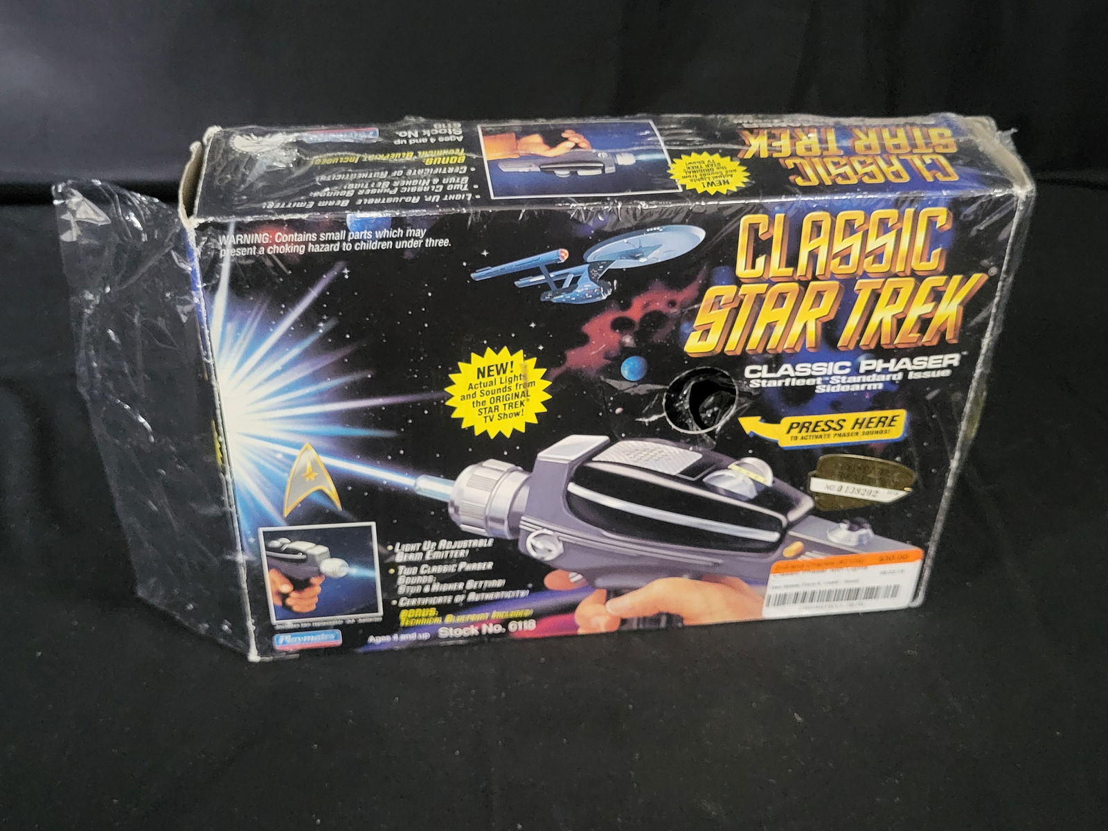 I00188 Playmates Classic Star Trek Original Series Phaser Stock No. 6118 (1 of 2)
