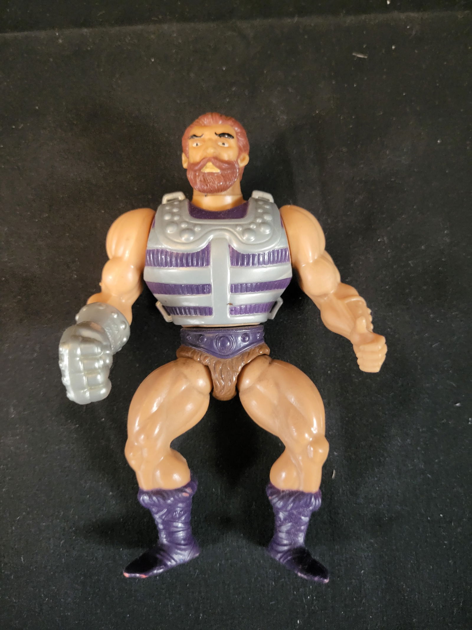 I00133 Mattel Masters of the Universe Fisto Action Figure 1983 (1 of 2)