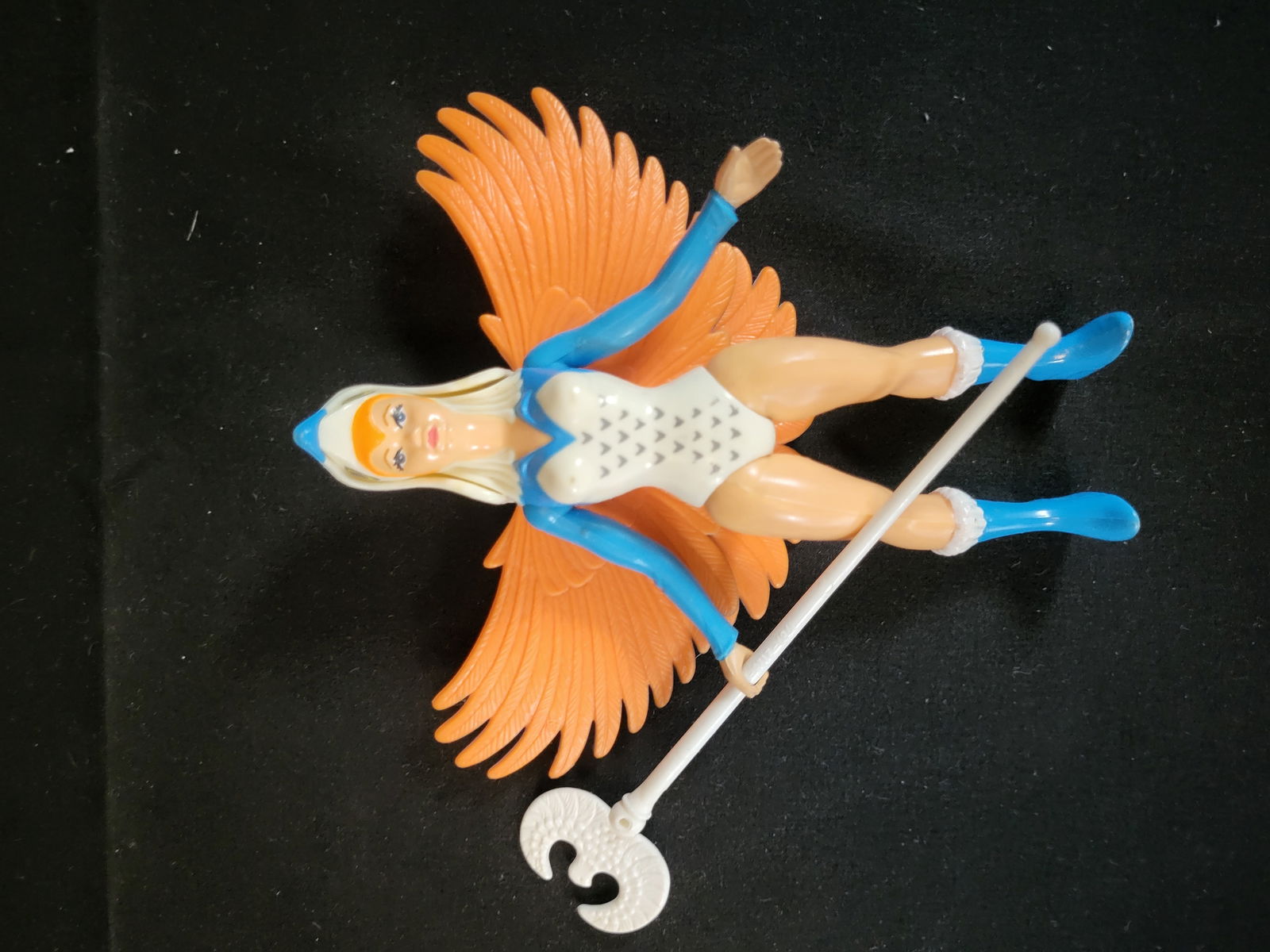 I00131 Mattel Masters of the Universe Sorceress Action Figure with Staff Accessory (1 of 2)