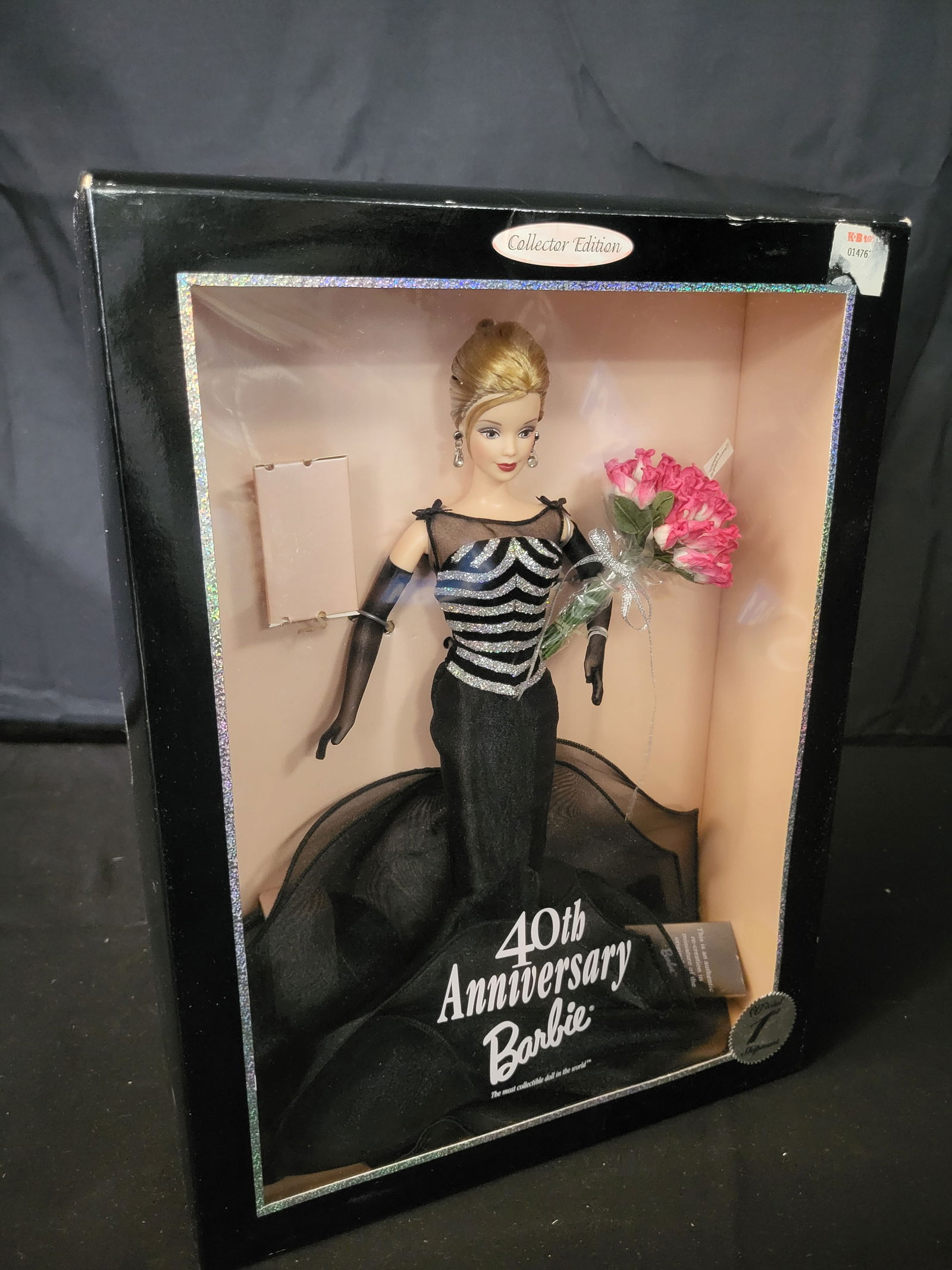 I00060 1999 Mattel 40th Anniversary Barbie Doll Collector Edition 21384 (1 of 4)