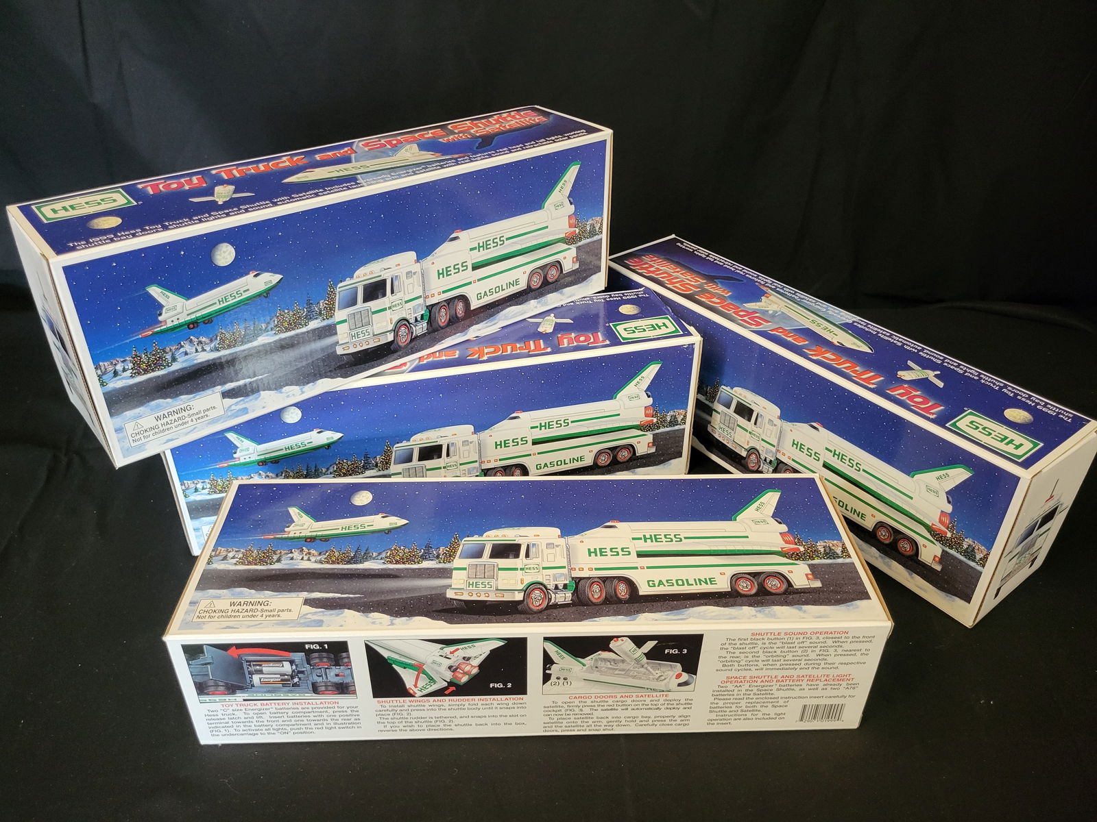 I00016 A Collection of 1999 Hess Toy Truck and Space Shuttle with Satellite Sets (1 of 3)