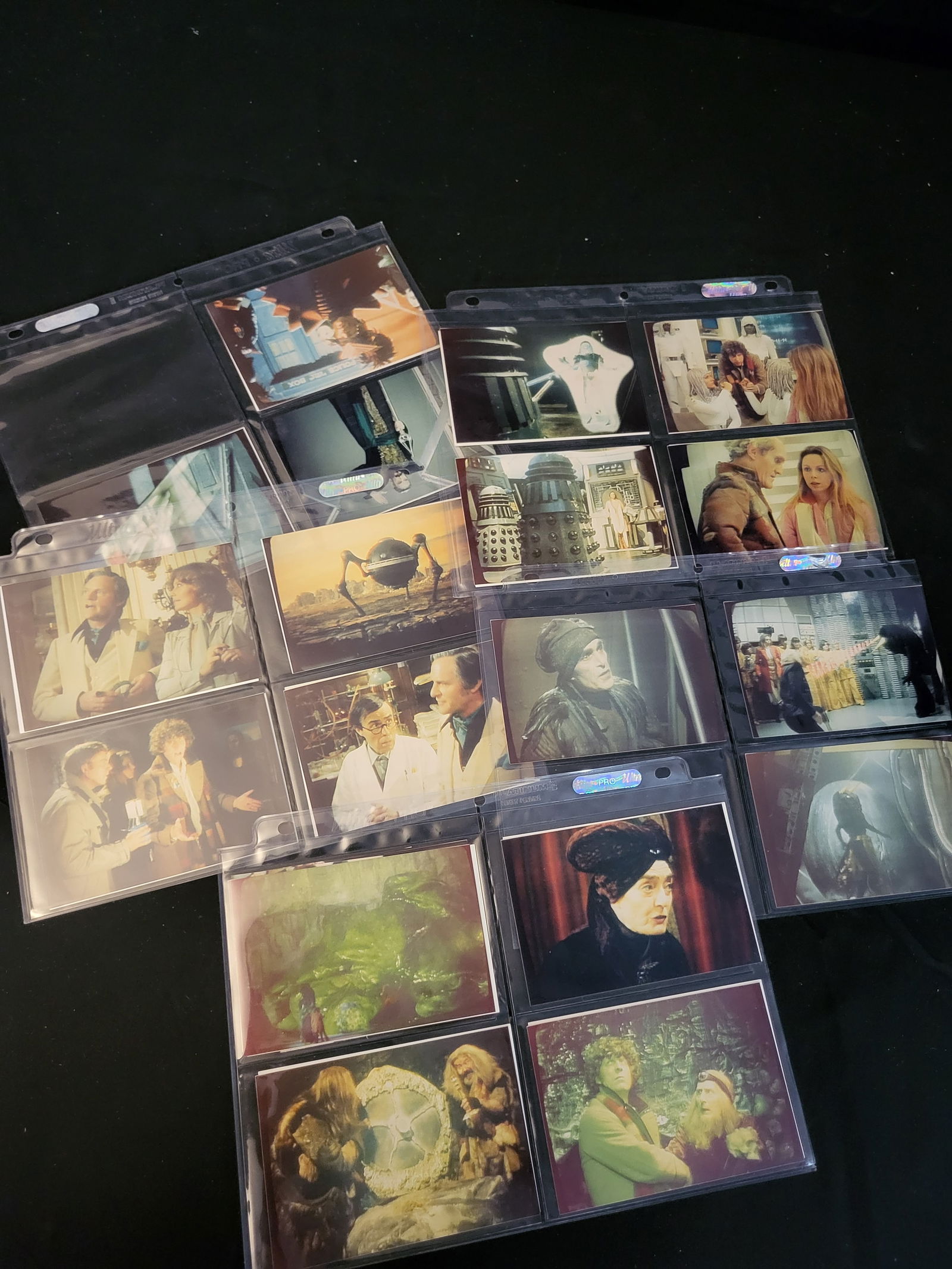 I00364 A Collection of Vintage Doctor Who Trading Cards (1 of 2)