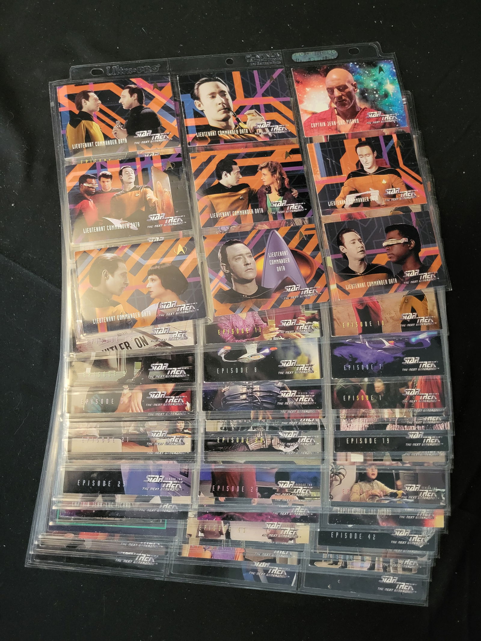 I00097 A Collection of Star Trek: The Next Generation Trading Cards (1 of 1)