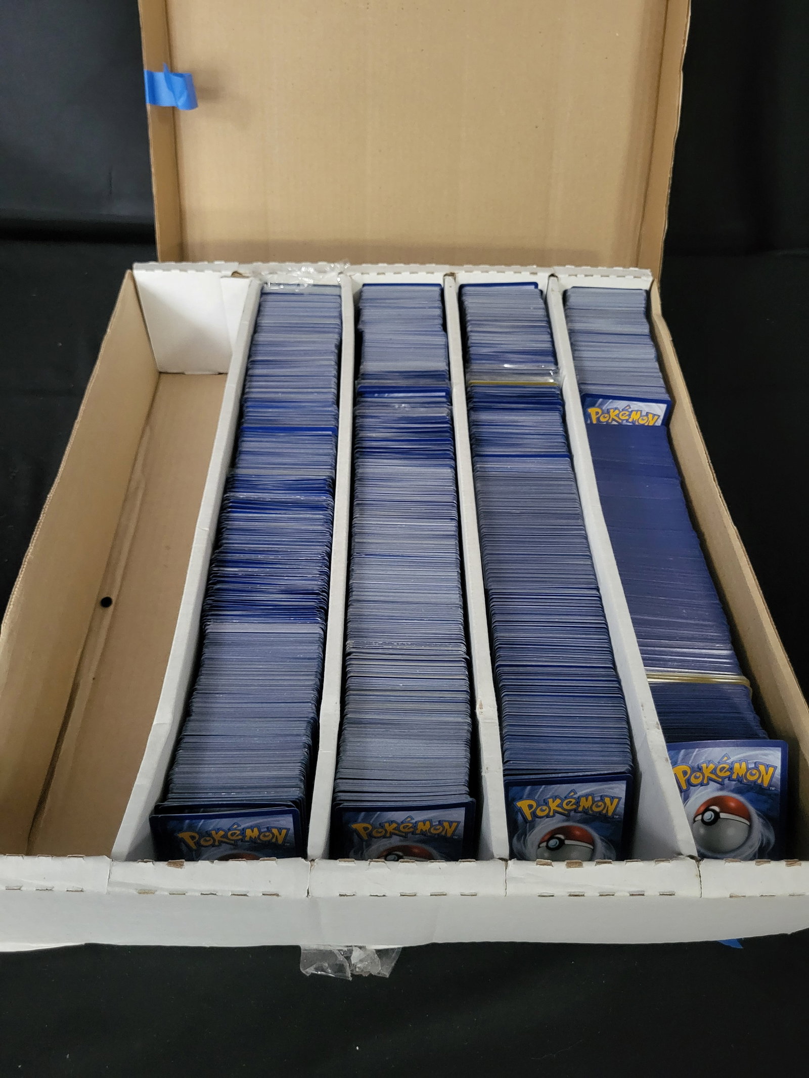 I00202 A Collection of Pok?©mon Trading Card Game Bulk Cards (1 of 2)