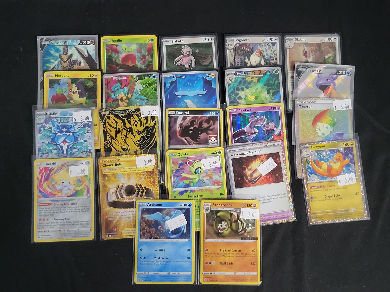 I00108 A Collection of Modern Pok?©mon Trading Cards Including Full Art and Secret Rare Examples (1 of 4)