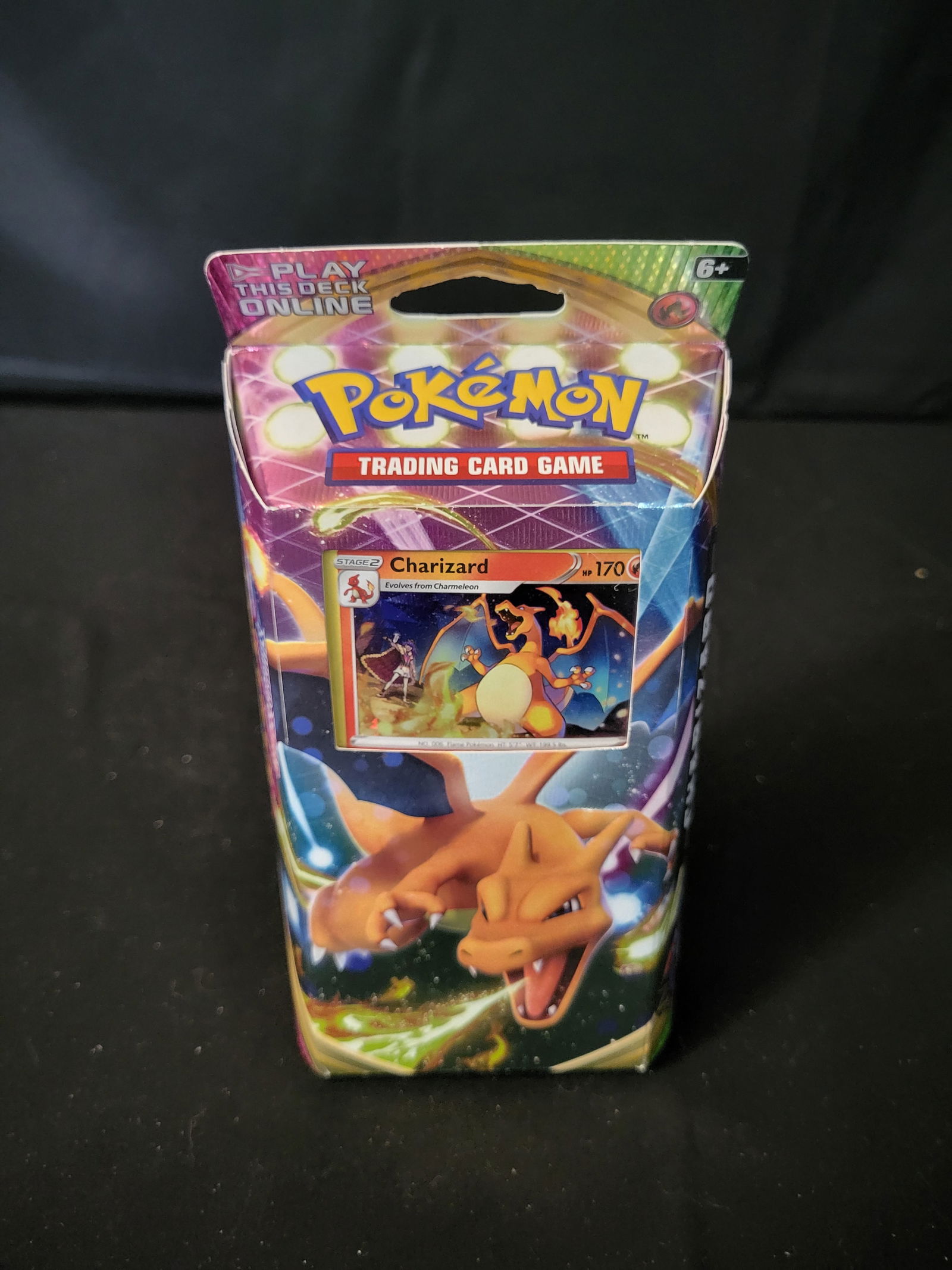 I00099 Pokemon TCG Sword and Shield Vivid Voltage Charizard Theme Deck (1 of 3)