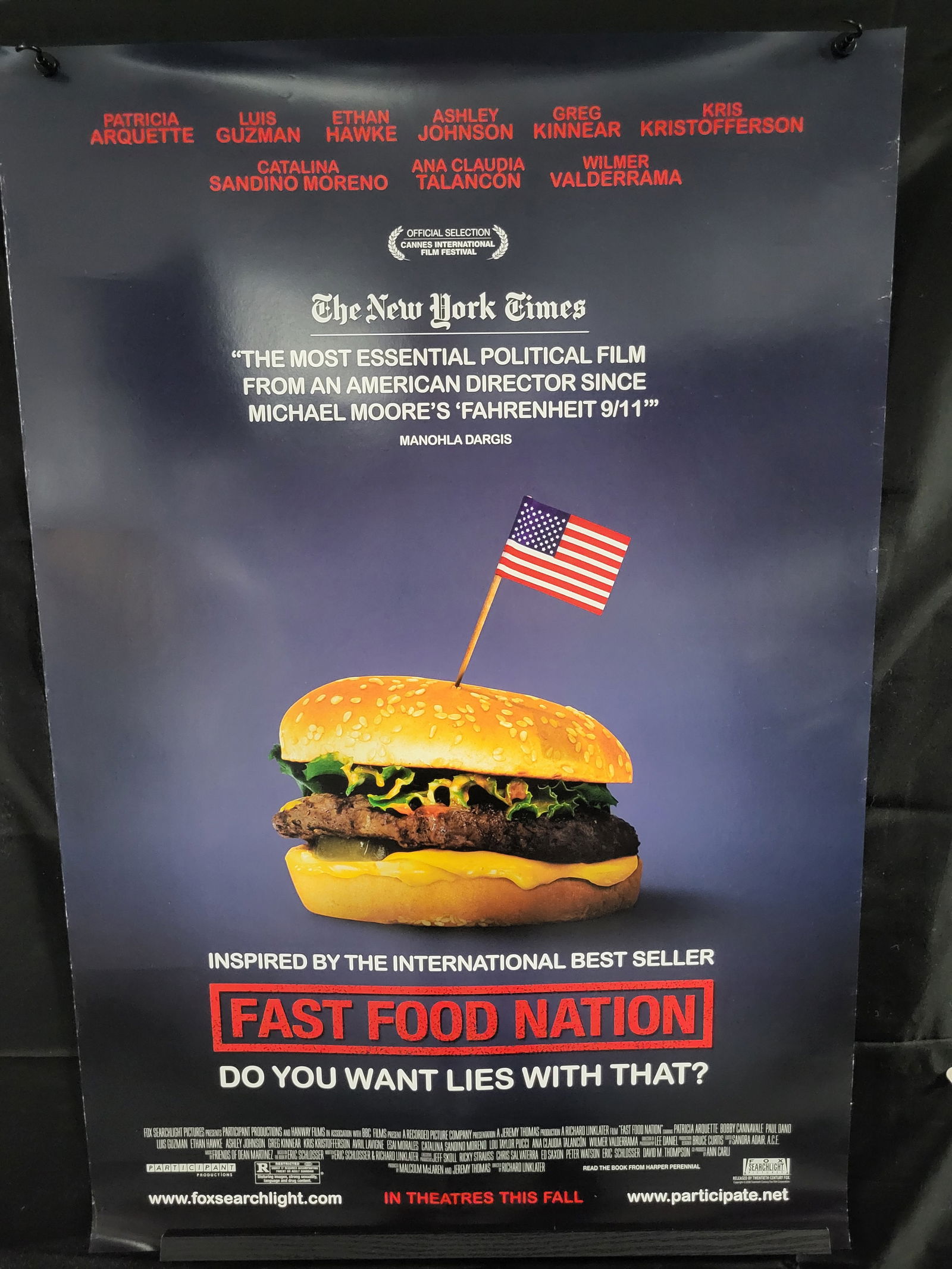 I00505 Original Double Sided Fast Food Nation Movie Poster 27x40: BID PER WHAT YOU SEE IN THE PHOTO, NOT THE AI GENERATED TITLES AND DESCRIPTIONS! Original theatrical movie poster for the 2006 film Fast Food Nation directed by Richard Linklater. The central graphic