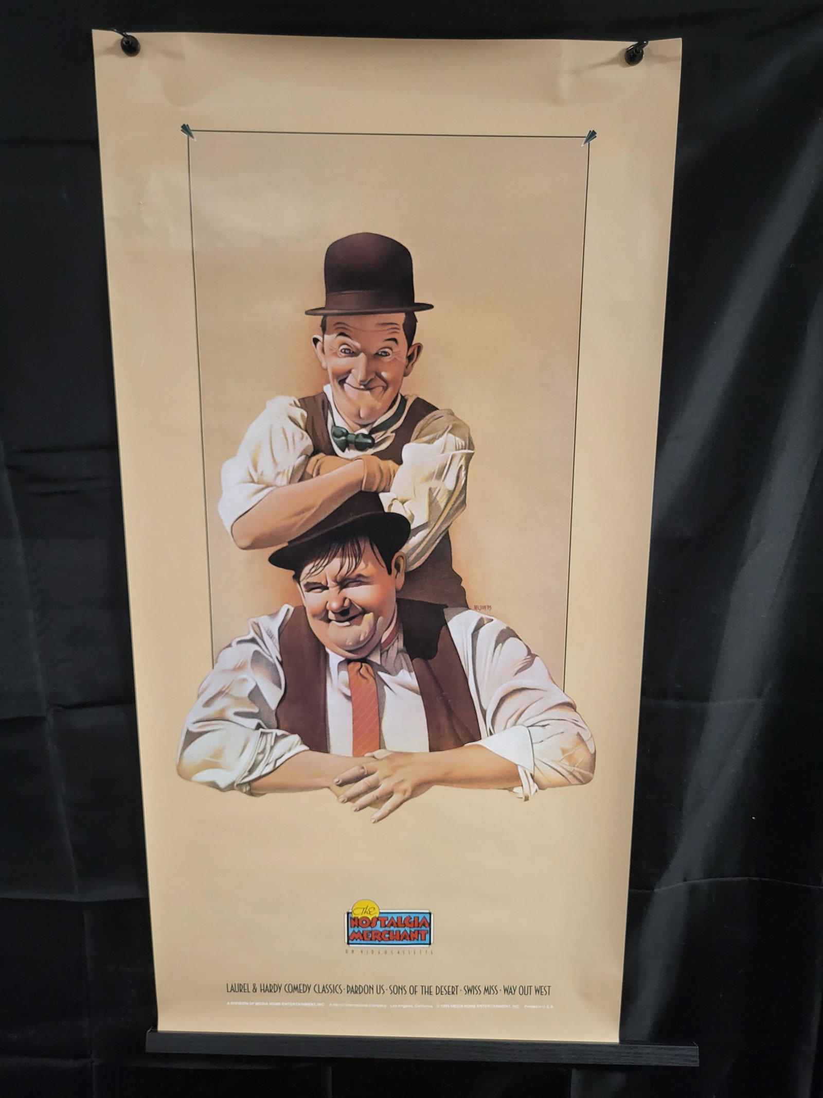 I00453 1985 Laurel and Hardy The Nostalgia Merchant Promotional Wall Scroll Poster by Nelson (1 of 3)
