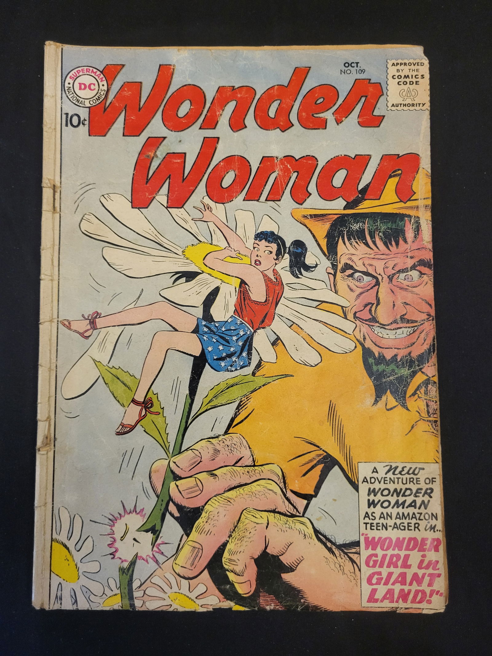 Wonder Woman #109 DC Comics 1959: BID PER WHAT YOU SEE IN THE PHOTO, NOT THE AI GENERATED TITLES AND DESCRIPTIONS! A vintage copy of Wonder Woman issue no. 109, published by DC Comics and dated October 1959. This Silver Age comic book