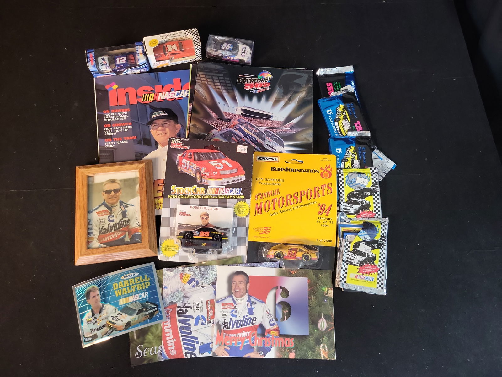 I01055 | NASCAR Legends Vintage Memorabilia Collection, Die-Cast Vehicles and Ephemera,: BID PER WHAT YOU SEE IN THE PHOTO, NOT THE AI GENERATED TITLES AND DESCRIPTIONS! NASCAR Legends Vintage Memorabilia Collection, Die-Cast Vehicles and Ephemera, UnauthenticatedThis professional collect