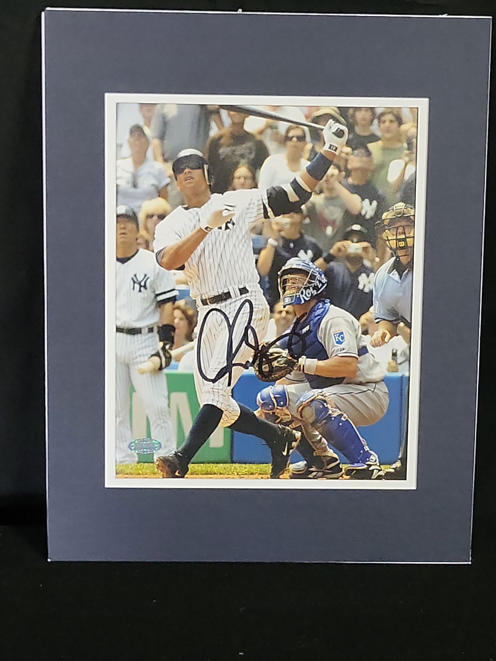 I01250 | Alex Rodriguez Signed 8x10 Photograph, Steiner Sports Authenticated: BID PER WHAT YOU SEE IN THE PHOTO, NOT THE AI GENERATED TITLES AND DESCRIPTIONS! Alex Rodriguez Signed 8x10 Photograph, Steiner Sports AuthenticatedThis lot features a hand-signed 8x10 action photogra