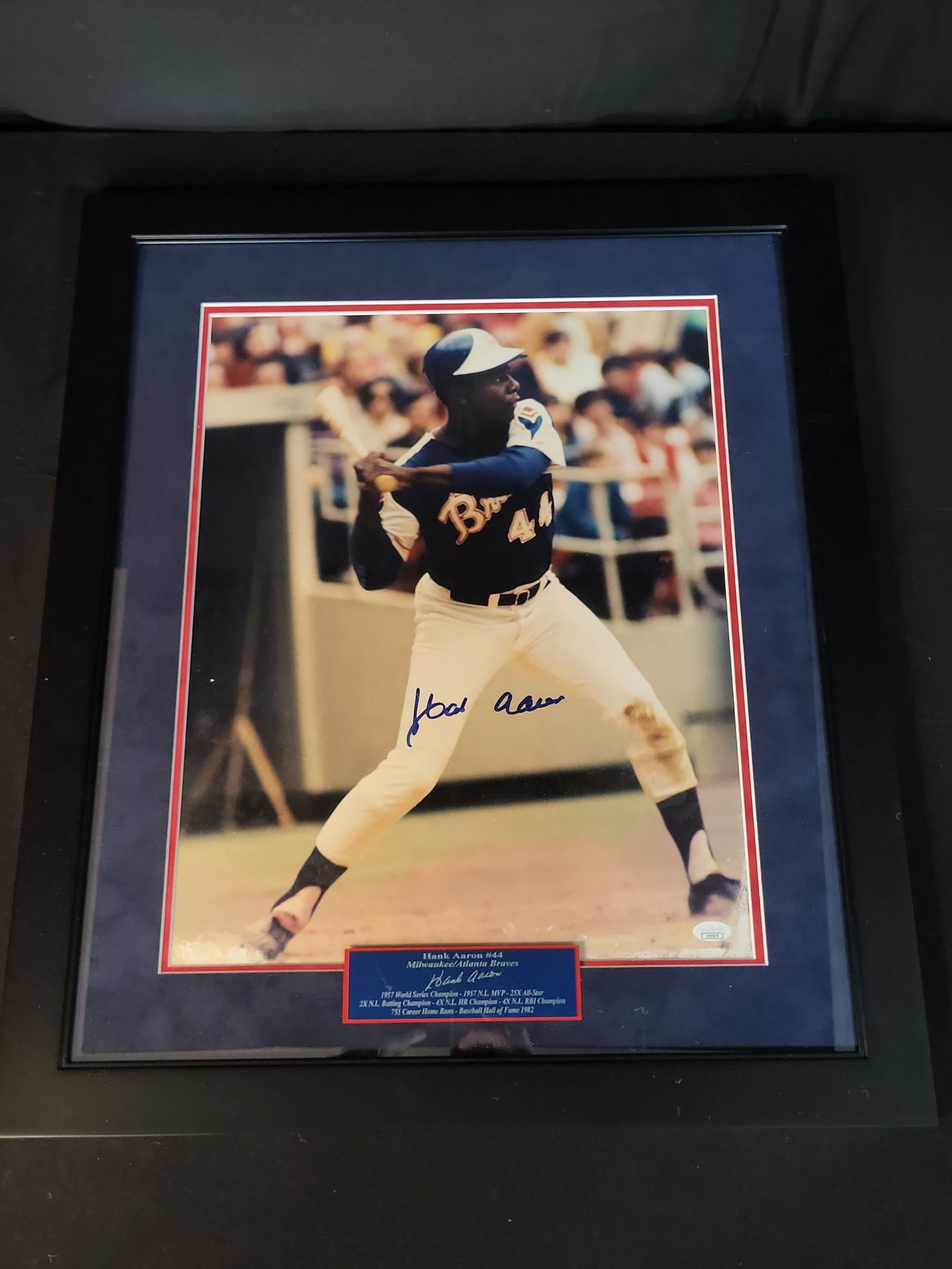 I01024 | Hank Aaron Autographed Atlanta Braves 11x14 Photograph JSA Authenticated (1 of 12)
