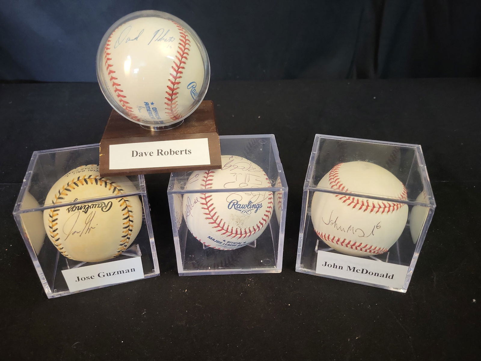 I00943 | Collection of 4 Autographed Baseballs including Dave Roberts, Jose Guzman, John McDonald, (1 of 18)