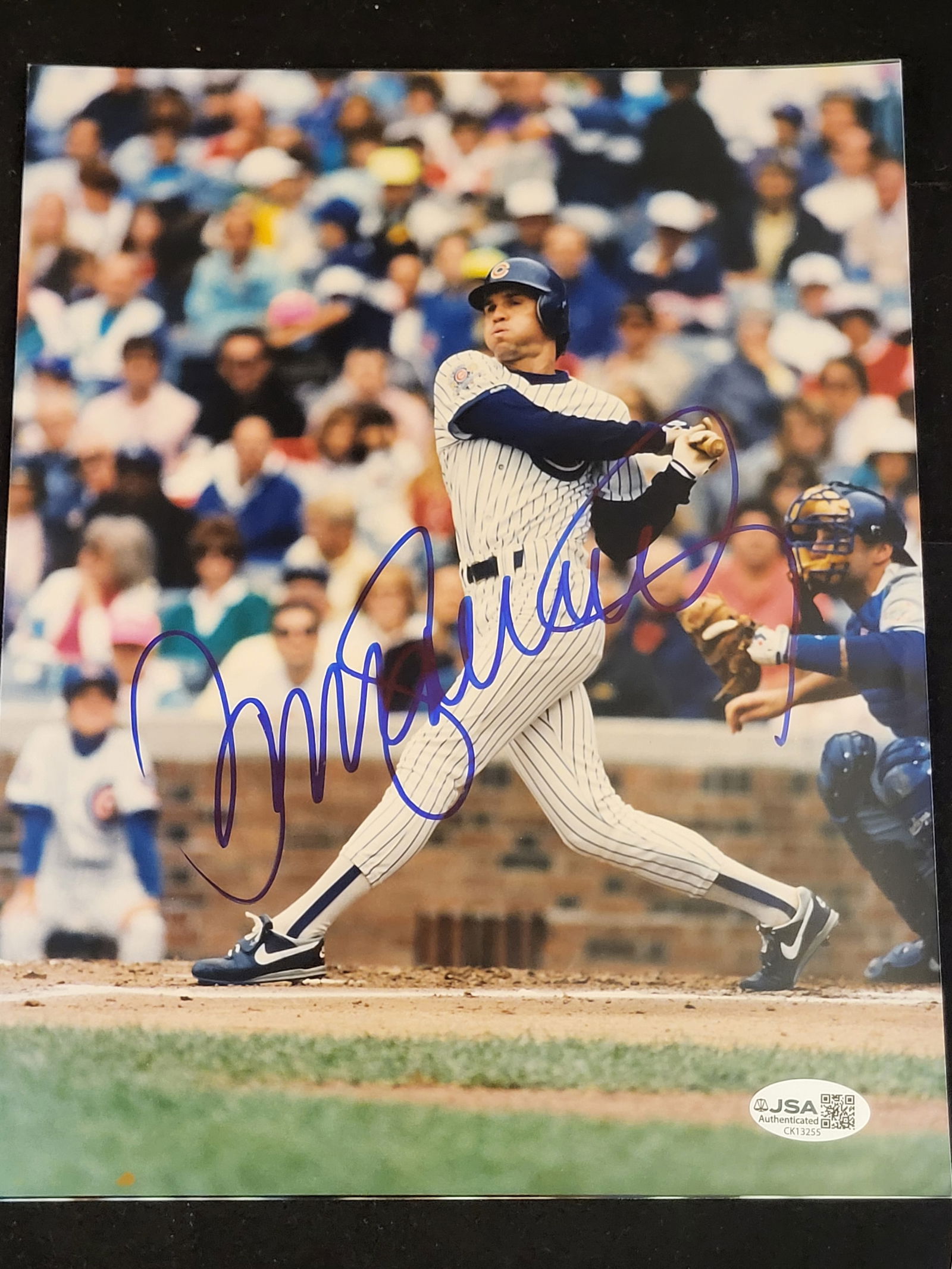 I00784 | Ryne Sandberg Autographed Chicago Cubs 8x10 JSA Authenticated: BID PER WHAT YOU SEE IN THE PHOTO, NOT THE AI GENERATED TITLES AND DESCRIPTIONS! Ryne Sandberg Autographed Chicago Cubs 8x10 JSA Authenticated This autographed color glossy photograph features former