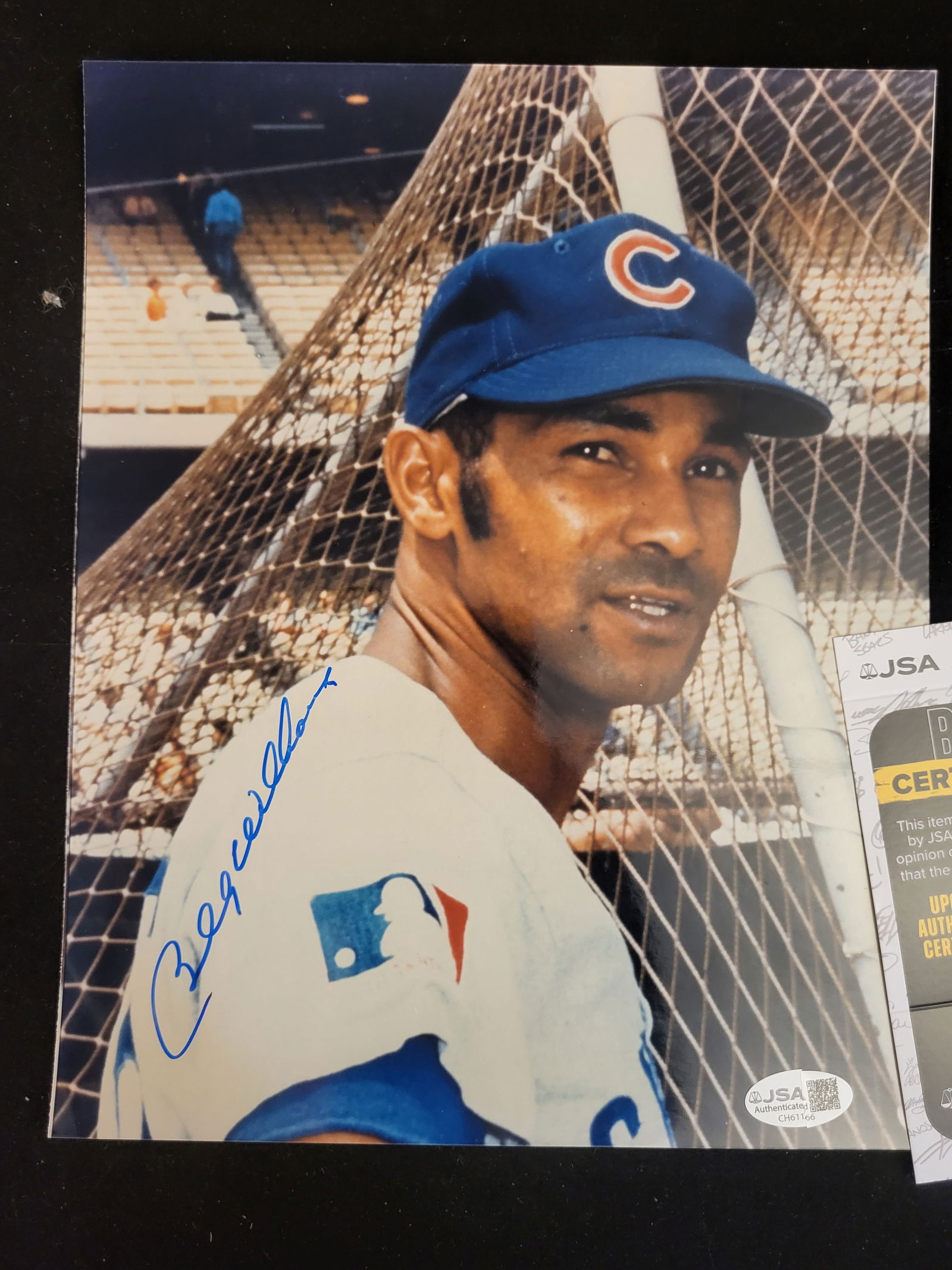 I00679 | Billy Williams Autographed Chicago Cubs 8x10 Photograph with JSA Authentication: BID PER WHAT YOU SEE IN THE PHOTO, NOT THE AI GENERATED TITLES AND DESCRIPTIONS! Billy Williams Autographed Chicago Cubs 8x10 Photograph with JSA Authentication This lot features a color photograph of